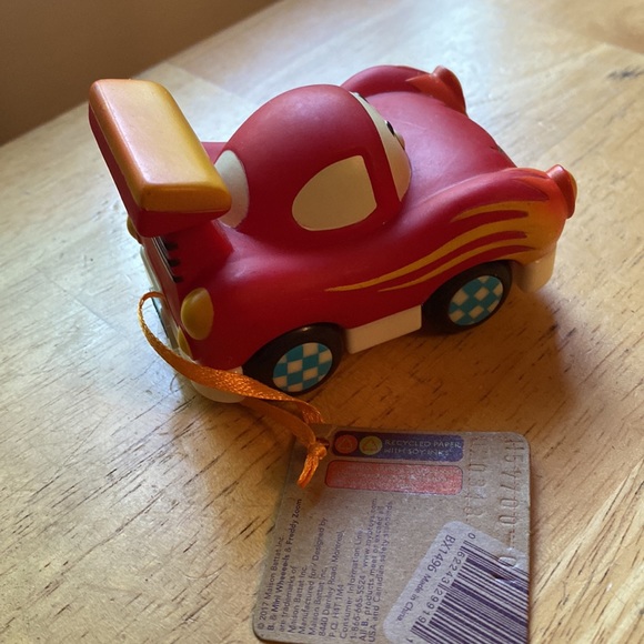 Freddy Zoom Battat Mini Wheeee Pull Back Mini Red Race Car Toys - Picture 4 of 12